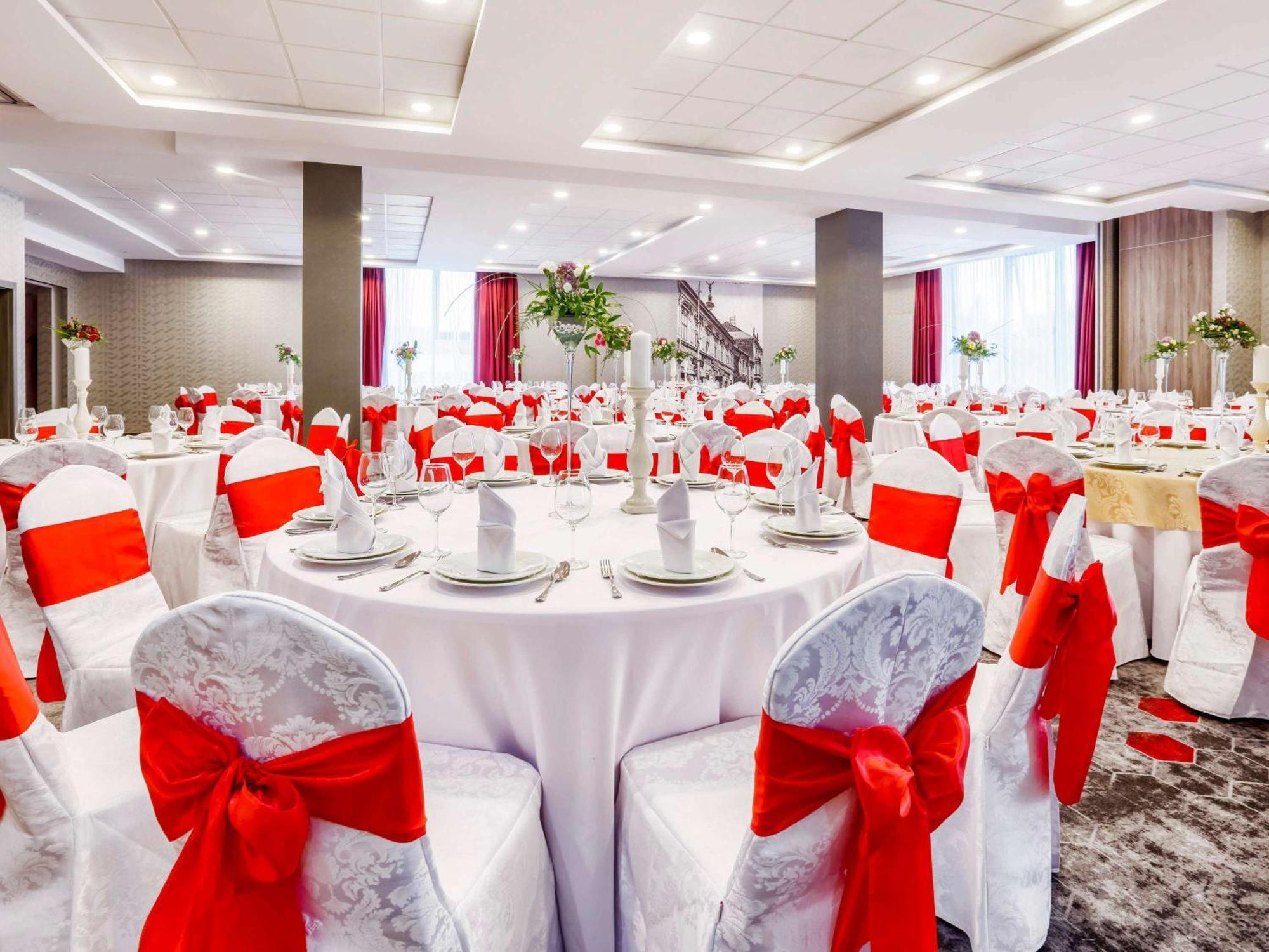 Ibis Styles Nowy Sacz 호텔 외부 사진