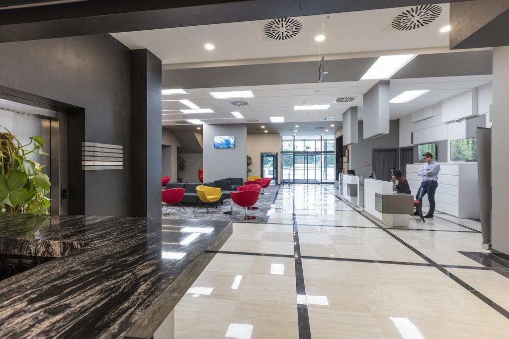 Ibis Styles Nowy Sacz 호텔 외부 사진
