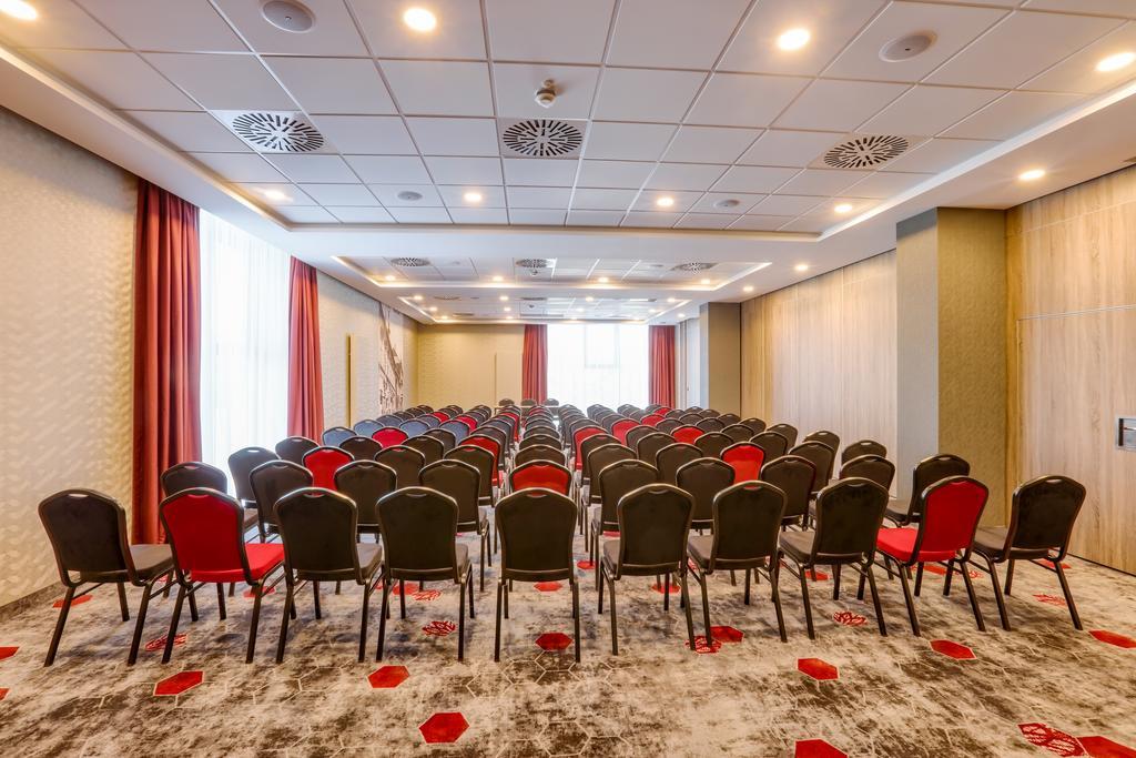 Ibis Styles Nowy Sacz 호텔 외부 사진